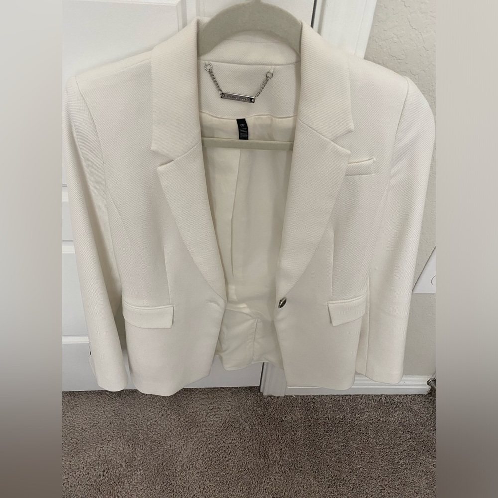 White House Black Market White Blazer (Size 0P)